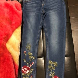 Girls embroidery jeans